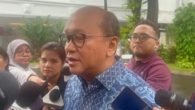 Menteri Investasi dan Hilirisasi sekaligus CEO Danantara, Rosan Roeslani, mengungkap sejumlah agenda pembahasan penting dalam pertemuan Presiden Prabowo Subianto dengan Michael Bloomberg di Kompleks Istana Kepresidenan, Jakarta
