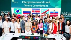 Kementerian Kehutanan (Kemenhut) menegaskan dedikasi Indonesia untuk meningkatkan hak kepemilikan tanah masyarakat adat serta komunitas setempat dalam salah satu sesi di Konferensi Perubahan Iklim Perserikatan Bangsa-Bangsa ke-30 (COP30).