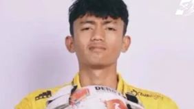 Kronologinya adalah, awalnya pemuda asal Babakan Cilisung, Kecamatan Dayeuhkolot, Kabupaten Bandung ini ditawari kontrak selama setahun di Medan dan berpeluang gabung PSMS Medan. Ia berangkat dari Bandung pada 26 Oktober 2025. Namun, saat tiba di Jak