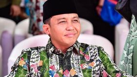 Menteri Kehutanan Raja Juli Antoni menegaskan bahwa pengelolaan hutan yang dilakukan secara profesional dan berkelanjutan harus memberikan manfaat nyata bagi masyarakat sekitar serta berkontribusi terhadap pembangunan ekonomi yang berkesinambungan.