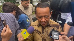 Ada beberapa laporan yang disampaikan Bahlil kepada Presiden Prabowo antara lain capaian penerimaan negara bukan pajak (PNBP) sektor ESDM, realisasi lifting, serta rencana peresmian Proyek Refinery Development Master Plan (RDMP) di Balikpapan. 