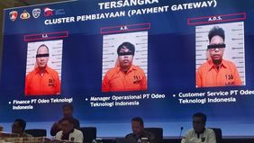 Direktorat Tindak Pidana Siber (Dittipidsiber) Bareskrim Polri berhasil mengungkap praktik pemerasan, pengancaman, dan penyebaran data pribadi yang dilakukan melalui aplikasi pinjaman online (pinjol) ilegal bernama “Dompet Selebriti” dan “Pinjaman La