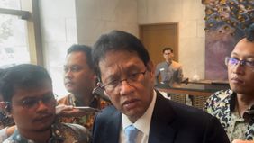 Menteri Keuangan (Menkeu) Purbaya Yudhi Sadewa merespons terkait pernyataan pedagang thrifting di Pasar Senen yang mengaku biaya meloloskan impor pakaian bekas di pelabuhan sekitar Rp550 juta per kontainer.
