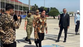 Indonesia meneguhkan bahwa keterlibatannya dalam G20 tetap konsisten, meskipun pada Konferensi Tingkat Tinggi (KTT) G20 tahun ini kehadiran negara diwakili oleh Wakil Presiden Gibran Rakabuming Raka.