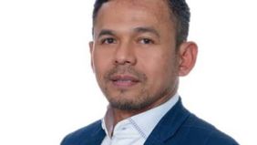 Direktur Utama Bank BJB, Yusuf Saadudin, meninggal dunia pada Jumat, 14 November 2025. Namun hampir sepekan setelah kejadian, pihak manajemen BJB masih belum memberikan penjelasan terkait penyebab wafatnya sang pemimpin.