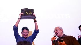 Hadir dalam acara ini sejumlah tokoh publik dan pemimpin industri seperti Sandiaga Uno,
Andy F. Noya, dan Kemal Gani, yang turut terlibat dalam diskusi panel mengenai masa
depan branding Indonesia di tengah dinamika bisnis dan ekonomi kreatif yang be