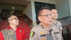 Rumah Sakit Polri Kramat Jati tengah melakukan pemeriksaan terhadap dua kantong jenazah yang diduga merupakan Alvaro Kiano Nugroho (6), anak yang dilaporkan hilang di Pesanggrahan, Jakarta Selatan.