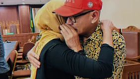 Duta Besar Republik Indonesia (Dubes RI) untuk Inggris, Desra Percaya, menyampaikan rasa syukur yang mendalam atas rehabilitasi yang diberikan Presiden Prabowo Subianto kepada adiknya, Ira Puspadewi