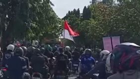 Mereka menuntut untuk cabut pemblokiran Hak Atas kepemilikan tanah warga sunter Jaya di RW 06 oleh BPN Jakarta Utara.