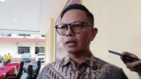 Kepolisian Daerah Nusa Tenggara Barat (NTB) mengungkap enam orang kini berstatus tersangka dalam kasus dugaan perusakan rumah Brigadir Rizka Sintiani, istri sekaligus tersangka pembunuhan suaminya, Brigadir Esco Faska Rely.