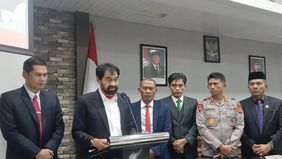 Pemerintah Aceh secara resmi menetapkan status tanggap darurat bencana setelah banjir dan longsor melanda hampir seluruh wilayah provinsi dalam beberapa hari terakhir. Keputusan ini ditetapkan langsung oleh Gubernur Aceh Muzakir Manaf atau Mualem.