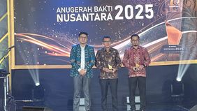 Kabupaten Paser berhasil meraih Anugerah Bakti Nusantara 2025 untuk Percepatan Transformasi Digital yang digelar di Nusantara Ballroom, Jumat 28 November 2025.