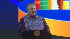 Gubernur Bank Indonesia (BI) Perry Warjiyo menyampaikan bahwa ketidakpastian global masih sangat tinggi. 
