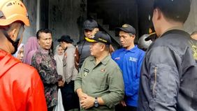 Peristiwa tersebut merendam sejumlah rumah warga, bahkan satu rumah hanyut terbawa arus. Sebagian warga terpaksa mengungsi ke tempat yang lebih aman untuk mengantisipasi banjir susulan.