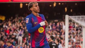 Barca, yang kembali bermain di Camp Nou setelah direnovasi, dikejutkan oleh gol cepat tim tamu dari situasi sepak pojok saat Pablo Ibanez (1') menyelesaikan sontekan Victor Parada.