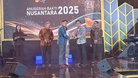 PT Bank Negara Indonesia (Persero) berhasil meraih Anugerah Bakti Nusantara (ABN) 2025 pada kategori penggerak ekonomi, khususnya melalui kontribusi dalam menghadirkan layanan prima dan inklusi keuangan.