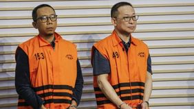 KPK mengungkap dua tersangka baru dalam perkara dugaan suap proyek pembangunan dan pemeliharaan jalur kereta api di lingkungan Kementerian Perhubungan menerima dana Rp12 miliar. 