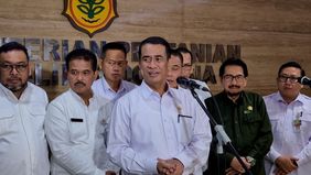 Menteri Pertanian (Mentan) Andi Amran Sulaiman memastikan pasokan beras di daerah terdampak bencana di Aceh dan Sumatera dalam kondisi aman.
