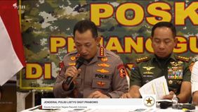 Kapolri Listyo Sigit Prabowo memberikan klarifikasi mengenai isu penjarahan di beberapa wilayah terdampak bencana Sumatera. Ia menegaskan bahwa situasi saat ini sudah kondusif dan tidak ada lagi tindakan penjarahan.