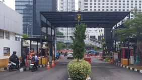 Parkir kendaraan berbayar di lingkungan Polda Metro Jaya memiliki dasar hukum yang jelas, mulai dari Peraturan Menteri Keuangan (PMK) hingga Peraturan Gubernur DKI Jakarta.