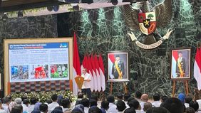 Gubernur DKI Jakarta, Pramono Anung menginstruksikan Dinas Sumber Daya Air (SDA) untuk meningkatkan kewaspadaan dalam menghadapi cuaca ekstrem yang diprediksi melanda Jakarta dalam beberapa pekan ke depan.