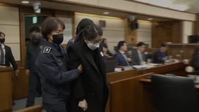 Mantan Ibu Negara Korea Selatan, Kim Keon-hee, menghadapi tuntutan hukuman 15 tahun penjara dari pihak kejaksaan atas dugaan keterlibatannya dalam kasus korupsi.