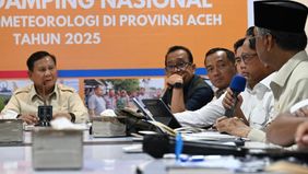 Presiden Prabowo Subianto memutuskan untuk memberikan alokasi Rp 4 miliar per kabupaten/kota di wilayah terdampak bencana di Aceh, Sumatera Utara, dan Sumatera Barat .