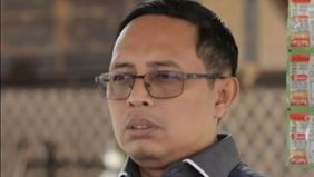 Mantan Kepala Kantor Komunikasi Kepresidenan, Hasan Nasbi, meminta semua pihak menahan diri dalam menyimpulkan penyebab utama banjir yang melanda sejumlah wilayah di Sumatra. Ia juga menanggapi sindiran yang diarahkan kepada beberapa menteri yang ba