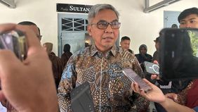 Ketua KPK Setyo Budiyanto menyatakan tidak mempermasalahkan langkah Dewan Pengawas (Dewas) KPK yang memeriksa pelaksana tugas deputi, penyidik, hingga jaksa penuntut umum terkait kasus Gubernur Sumatera Utara Bobby Nasution. 