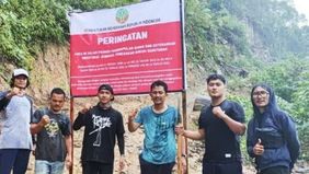 Menteri Kehutanan, Raja Juli Antoni, mengumumkan bahwa Kementerian Kehutanan (Kemenhut) kembali menyegel tiga subjek hukum yang diduga berkontribusi terhadap banjir di Sumatera.