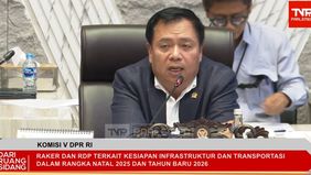 Pemerintah pusat diharapkan DPR memiliki inisiatif lebih.