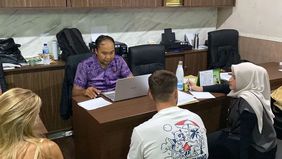 Kepolisian Resor Badung, Bali, memastikan tidak menemukan unsur pornografi pada konten yang dibuat Warga Negara Asing (WNA) asal Inggris Tia Billingger (26) alias Bonnie Blue, yang diamankan saat melakukan syuting di sebuah studio di Desa Pererenan.