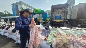 Direktorat Jenderal Bea dan Cukai (DJBC) Kementerian Keuangan membuka peluang barang sitaan hasil penindakan balpres dapat dialihkan untuk membantu korban bencana. 