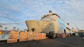 Komandan Korem (Danrem) 011/Lilawangsa, Kolonel Inf Ali Imran, membantah keras tudingan yang menyebut prajurit TNI merampas bantuan bencana.