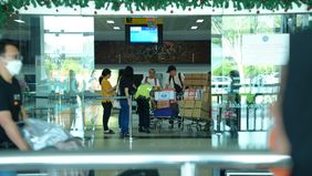 Seorang penyandang disabilitas di Nusa Tenggara Timur (NTT) diduga mengalami perlakuan tidak adil saat melakukan perjalanan udara setelah dikenakan biaya tambahan karena membawa tongkat bantu.