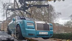 Para Pemilik Mobil Mewah Merasa Dapat Melanggar Aturan Tanpa Konsekuensi Berarti.
