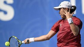 Tim nasional tenis Indonesia mencatatkan hasil menggembirakan pada babak perempat final SEA Games 2025 Thailand. Dua wakil tunggal Indonesia, Janice Tjen di sektor putri dan Muhammad Rifqi Fitriadi di sektor putra, memastikan langkah ke semifinal set