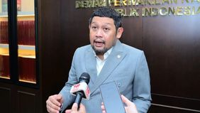 Anggota Komisi III DPR RI Abdullah meminta Otoritas Jasa Keuangan (OJK) menghapus ketentuan penagihan utang yang melibatkan pihak ketiga. Permintaan tersebut disampaikan secara tegas menyusul insiden penagihan utang yang berujung tindak pidana dan me