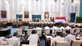 Pemerintah menegaskan komitmen untuk mempercepat swasembada pangan nasional, termasuk menjadikan Papua swasembada pangan paling lambat dalam tiga tahun ke depan.