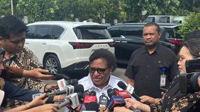 Presiden Republik Indonesia Prabowo Subianto mengumpulkan para kepala daerah se-Papua yang terdiri dari gubernur serta bupati dan wali kota ke Istana Kepresidenan Jakarta, Selasa, 16 Desember 2025, untuk memberikan pengarahan.