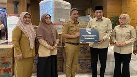 Kementerian Koperasi (Kemenkop) bersama Gerakan Koperasi Peduli Bencana berhasil menghimpun bantuan solidaritas bagi korban banjir di Aceh, Sumatera Utara, dan Sumatera Barat. Pada tahap awal, total dana yang terkumpul mencapai sekitar Rp1,65 miliar.