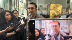 Komisi Pemberantasan Korupsi (KPK) mengungkapkan telah menyita barang bukti berupa uang tunai senilai sekitar Rp900 juta dalam rangkaian operasi tangkap tangan (OTT) yang berkaitan dengan dugaan keterlibatan jaksa di Banten dan Jakarta.