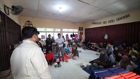 Prabowo Subianto mengatakan bahwa pemerintah akan segera membangun hunian tetap bagi masyarakat terdampak bencana banjir bandang di Kabupaten Agam, Sumatera Barat. 