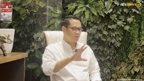 Masyarakat di sejumlah wilayah Indonesia diminta meningkatkan kewaspadaan. Pakar Hidrometeorologi Institut Teknologi Bandung (ITB), Armi Susandi, mengeluarkan peringatan dini terkait potensi angin kencang disertai curah hujan tinggi yang diperkirakan