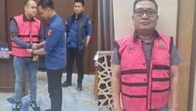 Kejaksaan Agung (Kejagung) menetapkan lima orang sebagai tersangka dalam perkara dugaan pemerasan terkait penanganan kasus Undang-Undang Informasi dan Transaksi Elektronik (UU ITE).