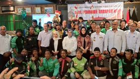 Asosiasi Pengusaha Kebangsaan Indonesia (APKI), mengundang barisan ojol dalam peluncuran tersebut dengan harapan pembawa harapan bersatu.