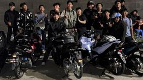 Sikap kritis harus diimbangi dengan solusi.