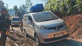 Jalur utama Tarutung&ndash;Sibolga yang menghubungkan Medan dan Tapanuli Tengah serta Kota Sibolga.