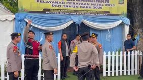 Jelang persiapan tahun baru 2026, Polri melakukan pengecekan langsung ke sejumlah tempat ibadah dan objek vital oleh Kakorsabhara Baharkam Polri Irjen Pol. Drs. Mulia Hasudungan Ritonga  selaku Kepala Operasi Pusat (Kaopspus) Ops Lilin 2025.
