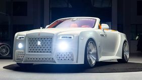 Rolls-Royce Dawn Widebody Karya Venuum Ini Hampir Pasti Akan Menjadi Barang Langka.

